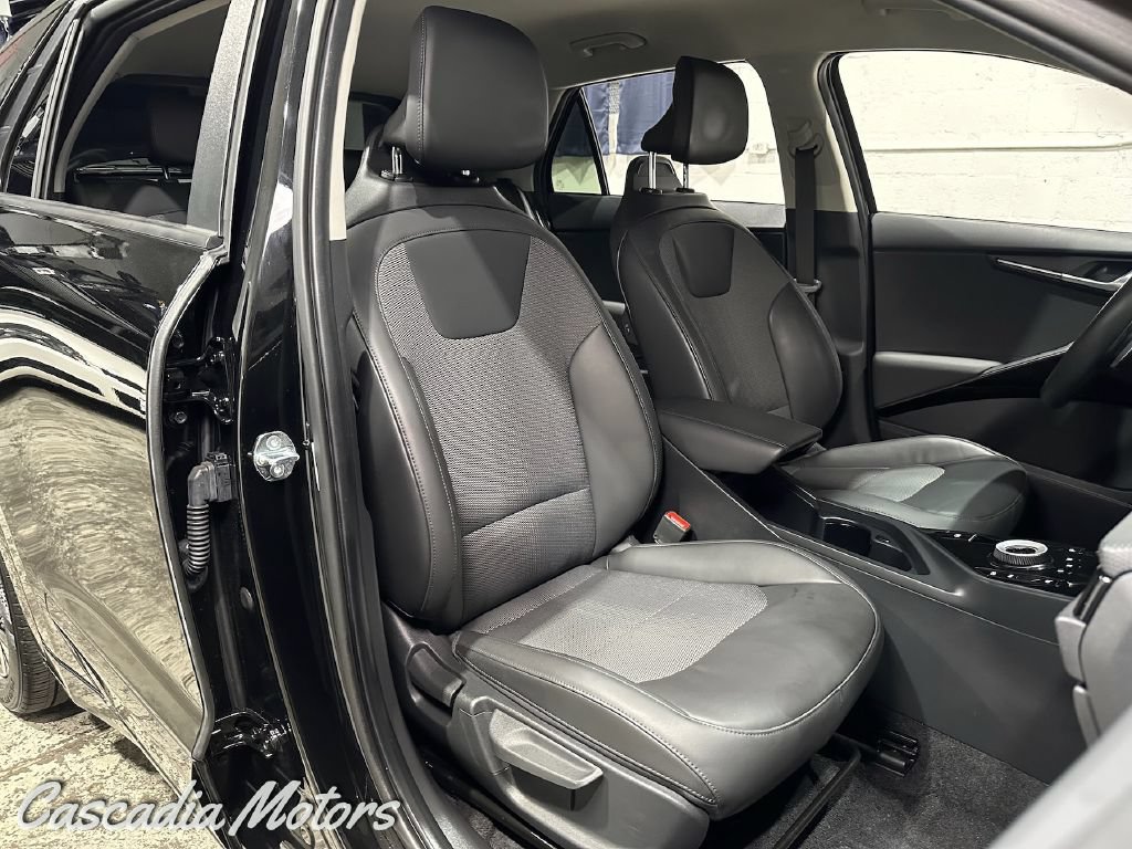Used 2023 Kia Niro Wind w/ Wind Preserve Package FWD image 15