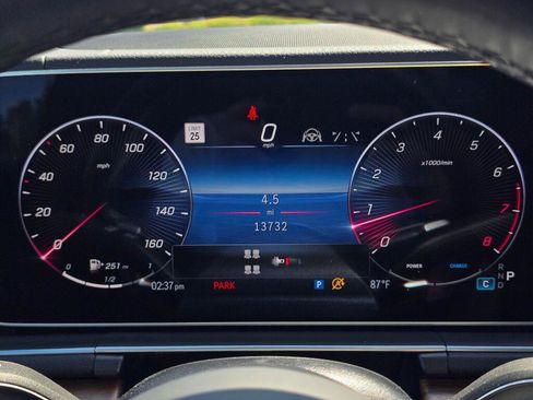 Used 2024 Mercedes-Benz GLS 450 4MATIC image 40