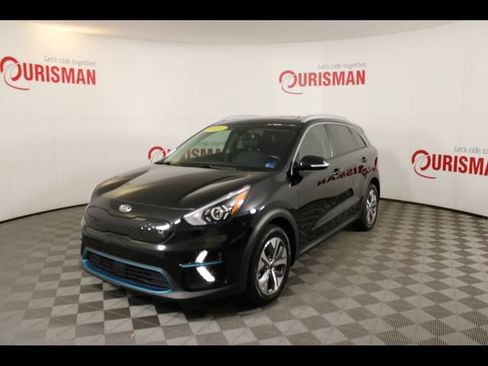 Used 2020 Kia Niro EX Premium w/ Cold Weather Package FWD image 2