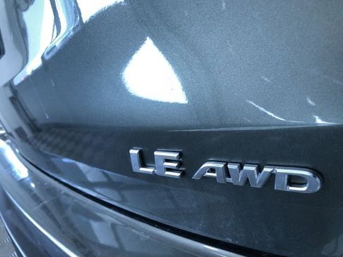 Certified 2019 Toyota Highlander Plus image 17