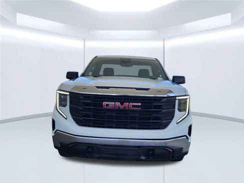 Used 2023 GMC Sierra 1500 Pro w/ Convenience Package AWD/4WD image 3