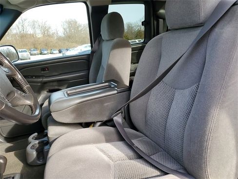 Used 2007 Chevrolet Silverado 1500 LT w/ Extended Cab Value Package image 23