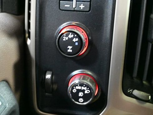 Used 2015 GMC Sierra 2500 Denali w/ Duramax Plus Package AWD/4WD image 52
