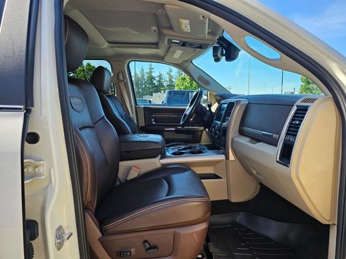 Used 2017 RAM 3500 Laramie Longhorn AWD/4WD image 10
