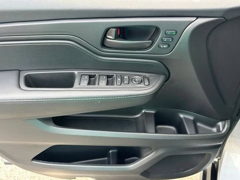 Used 2025 Honda Odyssey EX-L image 22