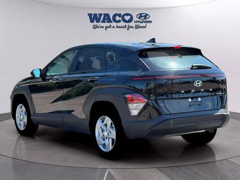 Used 2026 Hyundai Kona SE image 5