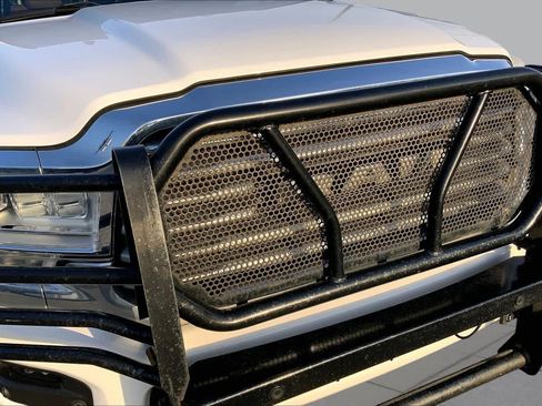 Used 2020 RAM 2500 Limited AWD/4WD image 30