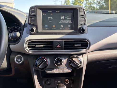 Used 2019 Hyundai Kona SEL AWD/4WD image 29