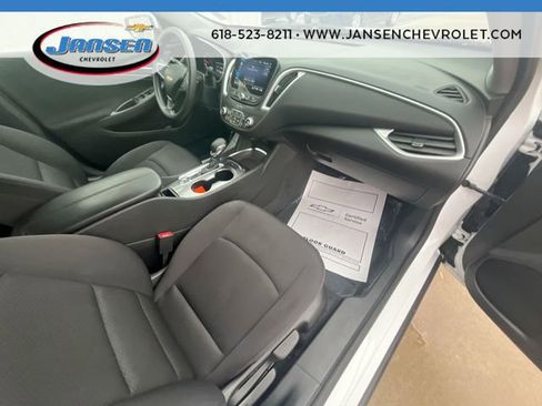 Used 2023 Chevrolet Malibu LT image 29
