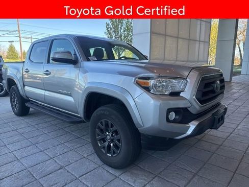 Certified 2023 Toyota Tacoma SR5 AWD/4WD image 2