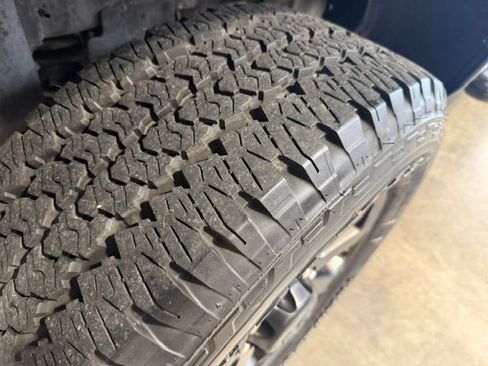 Used 2024 RAM 2500 Big Horn w/ Night Edition AWD/4WD image 22