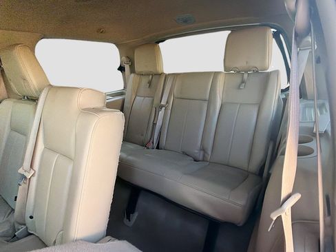 Used 2012 Ford Expedition XLT AWD/4WD image 26