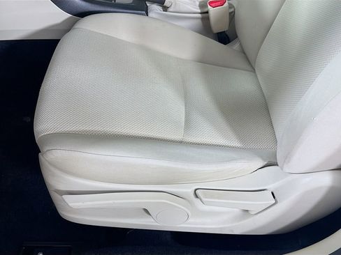 Used 2014 Subaru Impreza 2.0i Premium w/ All-Weather Package w/CVT image 21