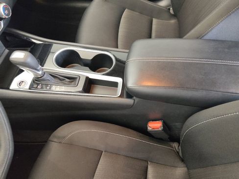 Used 2024 Nissan Altima 2.5 SV image 26