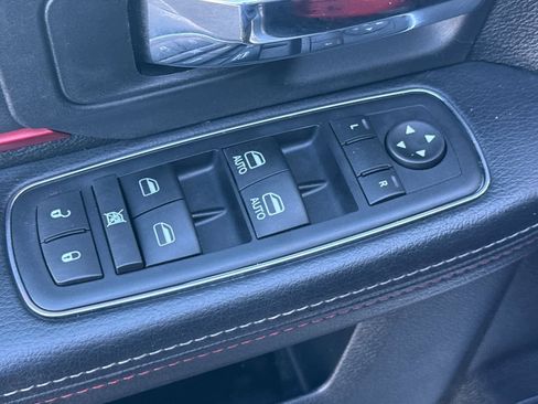 Used 2017 RAM 1500 Rebel image 13