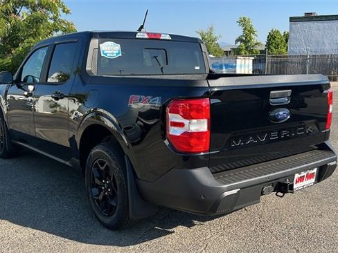 Used 2024 Ford Maverick Lariat w/ FX4 Off-Road Package image 6
