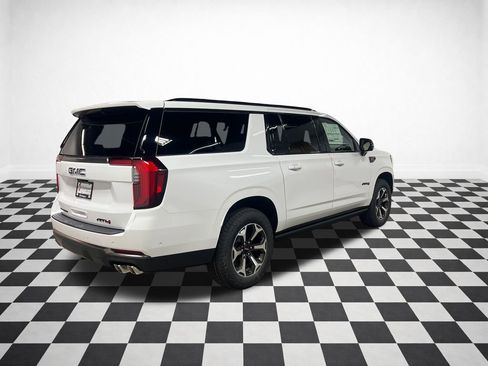 New 2026 GMC Yukon XL AT4 Ultimate AWD/4WD image 8