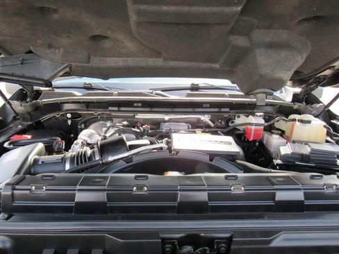 Used 2023 GMC Sierra 2500 SLE AWD/4WD image 24