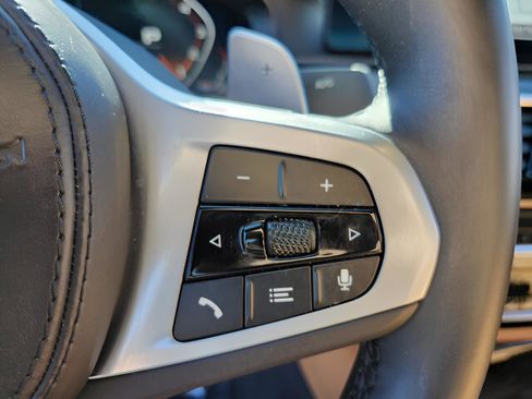 Certified 2023 BMW M550i xDrive w/ Executive Package image 39