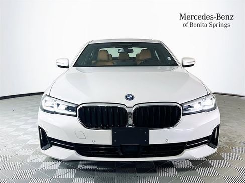 Used 2023 BMW 530e xDrive 530e iPerformance w/ Premium Package image 2
