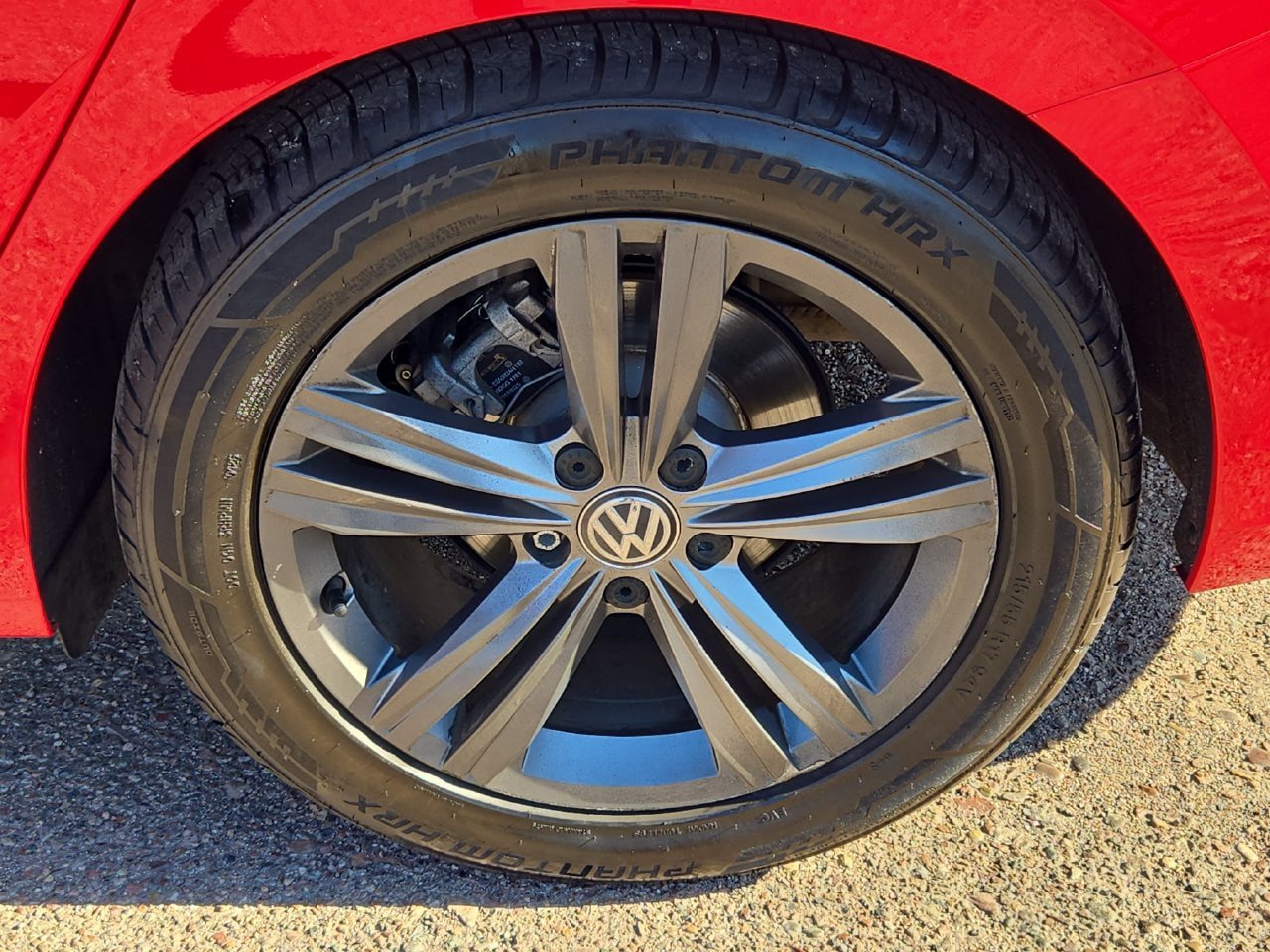 Used 2020 Volkswagen Jetta R-Line w/ R-Line Cold Weather Package FWD image 30