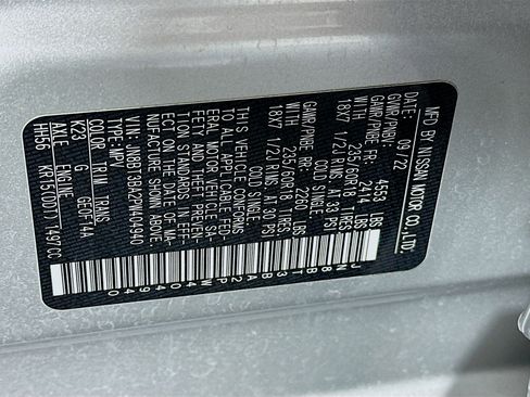 Used 2023 Nissan Rogue SV image 12