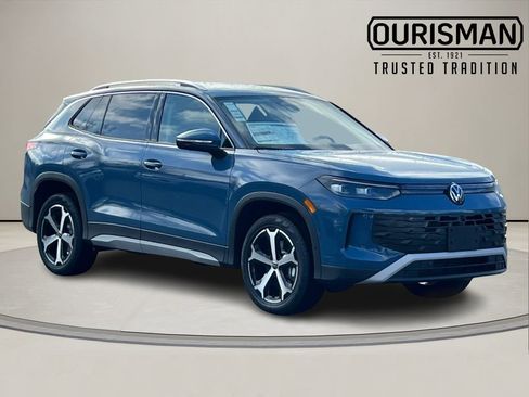 New 2026 Volkswagen Tiguan SE image 1