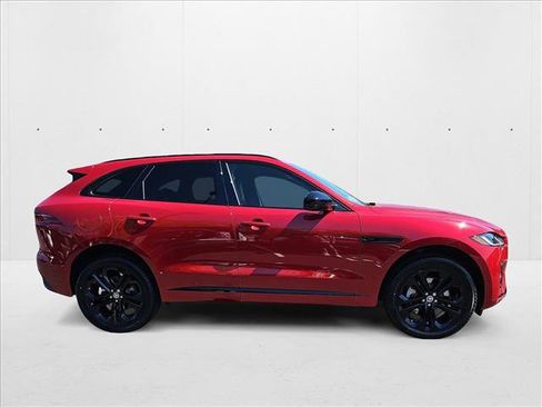 New 2026 Jaguar F-PACE R-Dynamic S image 4