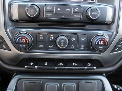 Used 2018 Chevrolet Silverado 1500 LTZ Z71 w/ LTZ Plus Package AWD/4WD image 23