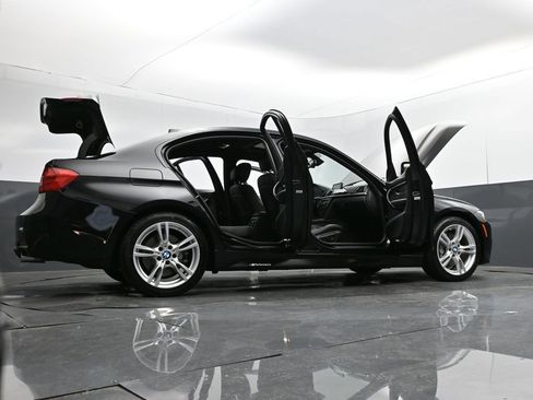 Used 2015 BMW 335i xDrive Sedan AWD/4WD image 37