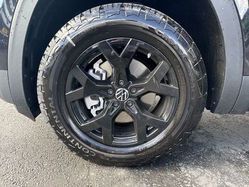 New 2026 Volkswagen Atlas Peak Edition image 21