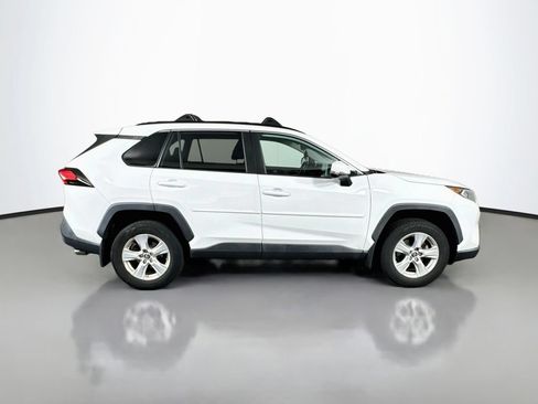 Used 2019 Toyota RAV4 XLE w/ Convenience Package AWD/4WD image 7