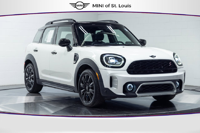 Used 2024 MINI Cooper Countryman S FWD image 1