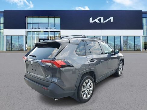 Used 2023 Toyota RAV4 XLE Premium AWD/4WD image 4