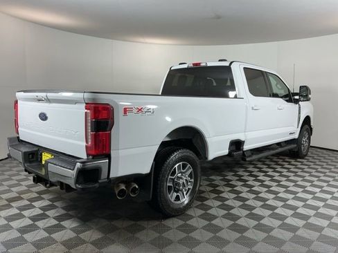 Certified 2025 Ford F350 Lariat w/ FX4 Off-Road Package image 4
