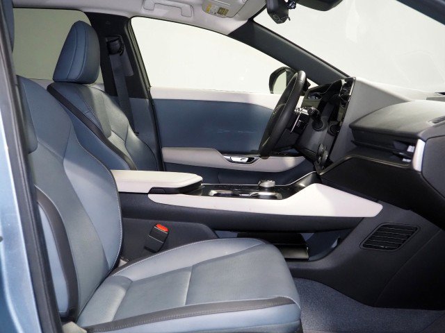 Used 2024 Lexus RZ 450e Premium w/ Technology Package AWD/4WD image 15