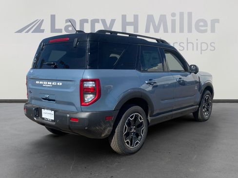 New 2025 Ford Bronco Sport Outer Banks w/ Outer Banks Tech Package+ image 5