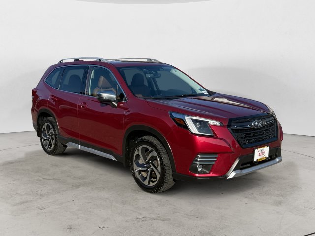 Certified 2023 Subaru Forester Touring AWD/4WD image 3