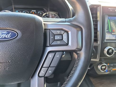 Used 2021 Ford Expedition Platinum image 34