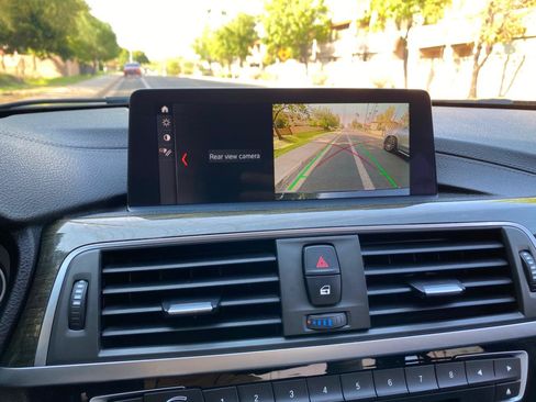 Used 2018 BMW 330i Sedan RWD image 70