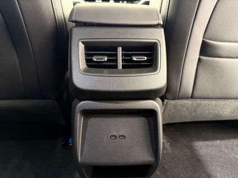 New 2026 Chevrolet Equinox EV RS image 28