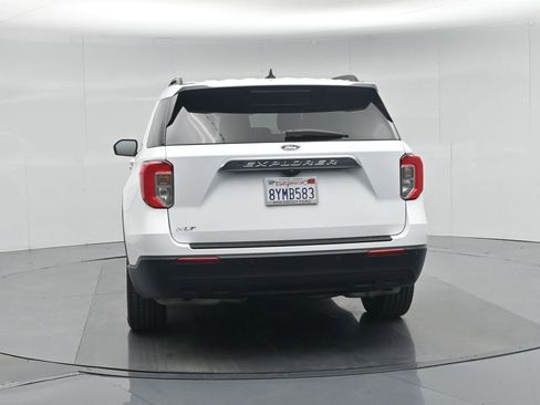 Used 2021 Ford Explorer XLT image 57