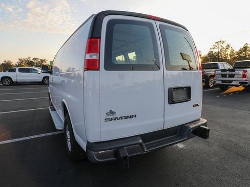 Used 2024 GMC Savana 2500 w/ Driver Convenience Package RWD image 7
