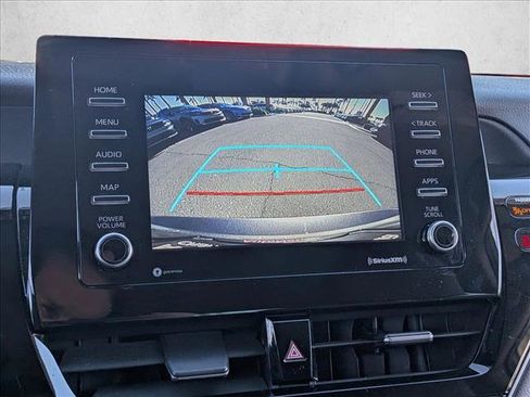 Used 2021 Toyota Camry LE image 13