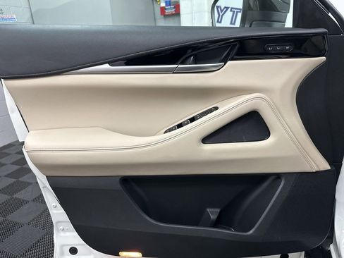 Used 2024 INFINITI QX60 Pure AWD/4WD image 17