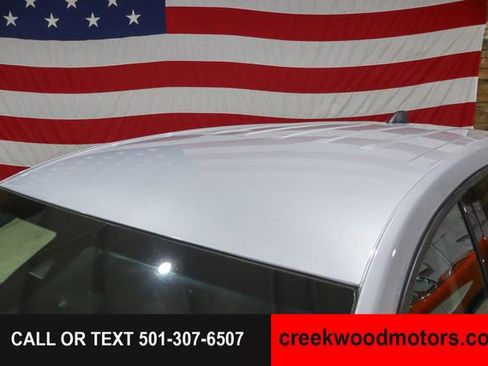 Used 2020 Chevrolet Equinox LT FWD image 30