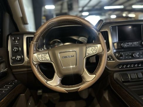 Used 2019 GMC Sierra 2500 Denali w/ Duramax Plus Package image 35