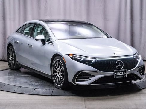 Certified 2022 Mercedes-Benz EQS 450+ Sedan w/ Exclusive Trim Package image 5