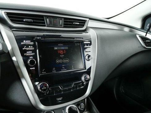 Used 2020 Nissan Murano SV FWD image 12