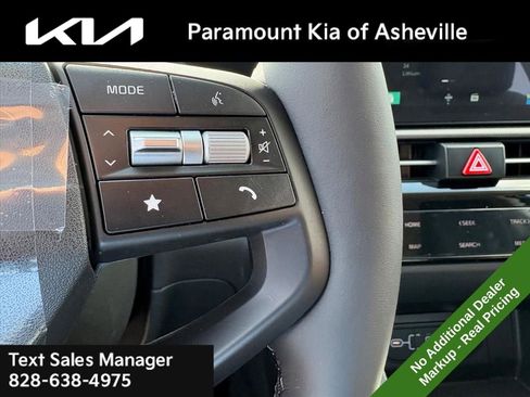 New 2026 Kia Sportage LX image 12